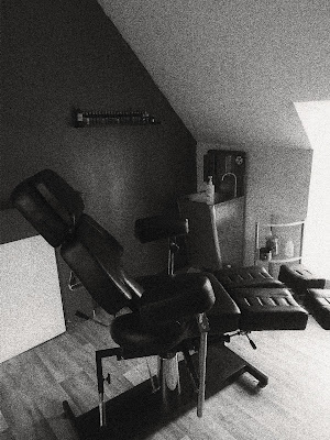 l'antre de l'ankou- salon de tatouage-piercing privé à Saint-Thélo