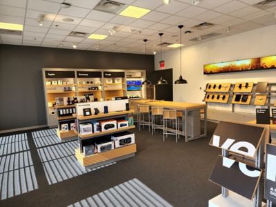 Cell Phone Store «Verizon», reviews and photos, 1615 Rinehart Rd #107, Sanford, FL 32771, USA