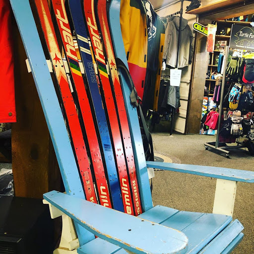 Ski Shop «Cabin Craft Snowboard & Ski Shop», reviews and photos, 2 Main St, Spring Mt, PA 19478, USA