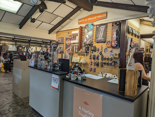 Motorcycle Dealer «Gatto Harley-Davidson», reviews and photos, 139 E 6th Ave, Tarentum, PA 15084, USA