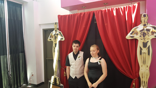 Performing Arts Theater «Just Off Broadway Theatre», reviews and photos, 3051 Penn Valley Dr, Kansas City, MO 64108, USA