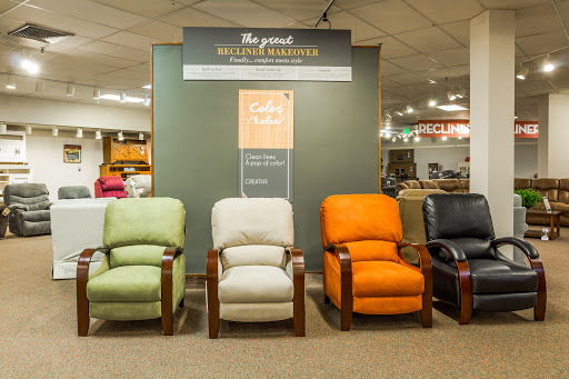 Furniture Store «Haynes Furniture», reviews and photos, 5324 Virginia Beach Blvd, Virginia Beach, VA 23462, USA