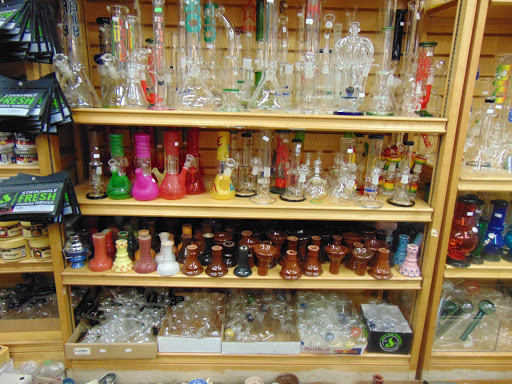 Tobacco Shop «40th Smoke Shop», reviews and photos, 267 E 40th St, San Bernardino, CA 92404, USA