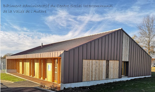 Centre social de la vallée de l'Authre à Naucelles
