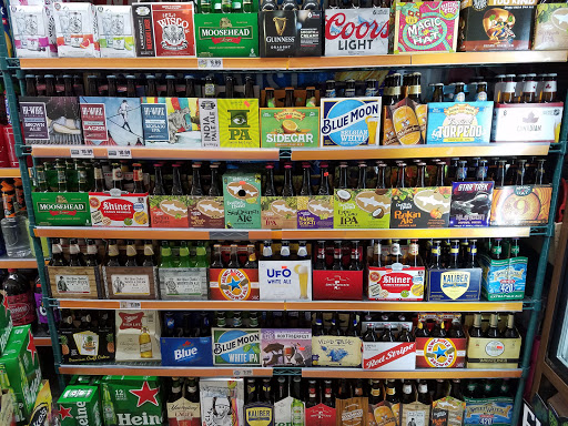 Liquor Store «Myrtle Beach Liquor», reviews and photos, 2010 N Kings Hwy suite A, Myrtle Beach, SC 29577, USA