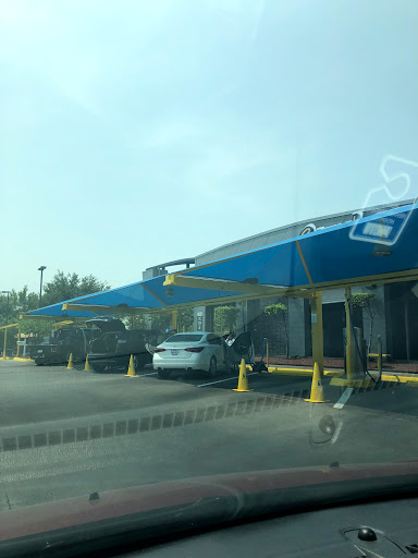 Car Wash «Carmel Car Wash», reviews and photos, 4915 Lemmon Ave, Dallas, TX 75209, USA