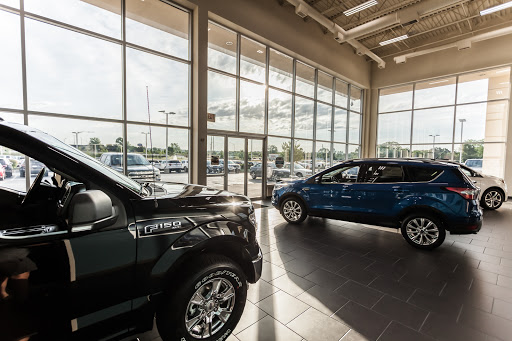 Ford Dealer «Gary Crossley Ford», reviews and photos, 8050 N Church Rd, Kansas City, MO 64158, USA