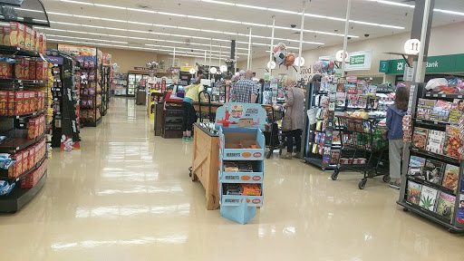 Supermarket «Giant Eagle Supermarket», reviews and photos, 5990 University Blvd #4, Coraopolis, PA 15108, USA