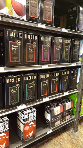 Wine Store «Total Wine & More», reviews and photos, 380 North Point Cir, Alpharetta, GA 30022, USA