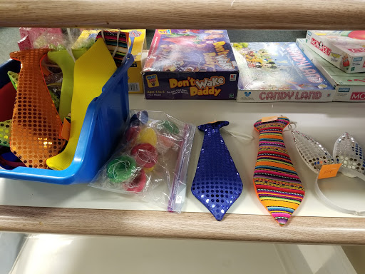 Thrift Store «Outreach Thrift Store», reviews and photos, 1715 S Rutherford Blvd, Murfreesboro, TN 37130, USA