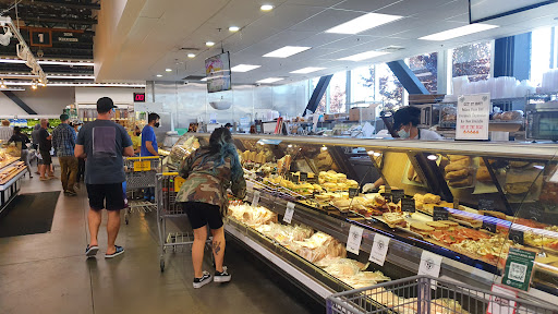 Supermarket «Berkeley Bowl West», reviews and photos, 920 Heinz Ave, Berkeley, CA 94710, USA