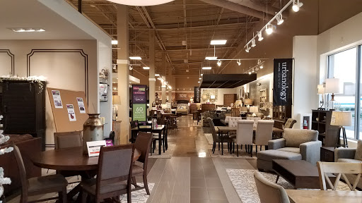 Furniture Store «Ashley Furniture HomeStore», reviews and photos, 3000 Gateway St #300, Springfield, OR 97477, USA