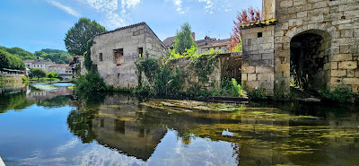 Canal de Brantôme à Brantôme en Périgord