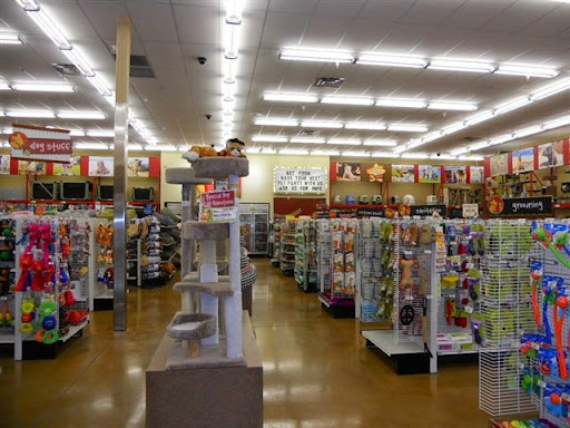 Pet Supply Store «Pet Food Express», reviews and photos, 300 Crossroads Blvd, Carmel-By-The-Sea, CA 93923, USA