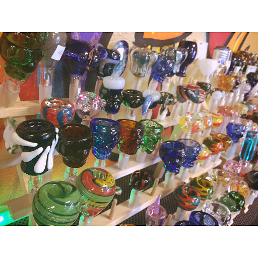 Tobacco Shop «Quick Stop Smoke Shop LLC», reviews and photos, 5210 E 4th Plain Blvd, Vancouver, WA 98661, USA