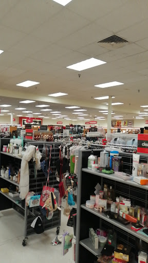 Department Store «T.J. Maxx», reviews and photos, 321 Collins Rd NE, Cedar Rapids, IA 52404, USA