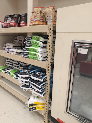 Department Store «Target», reviews and photos, 9900 Sowder Village Square, Manassas, VA 20109, USA