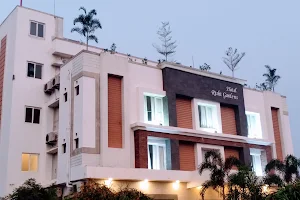 Hotel Rishi Gardens image