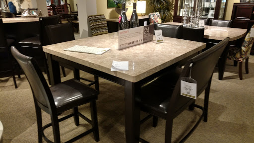 Furniture Store «Havertys Furniture», reviews and photos, 724 Home Center Dr, Kennesaw, GA 30144, USA