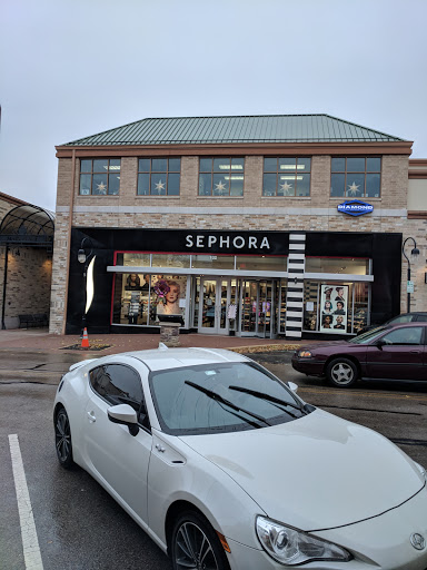 Cosmetics Store «SEPHORA», reviews and photos, 132 W Jefferson Ave, Naperville, IL 60540, USA