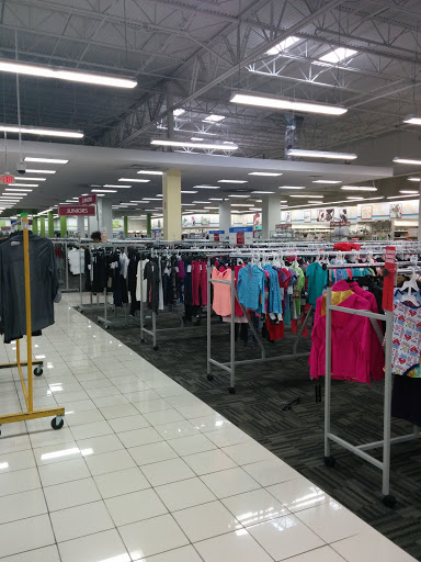 Clothing Store «Burlington Coat Factory», reviews and photos, 3333 N State Rd 7, Lauderdale Lakes, FL 33319, USA