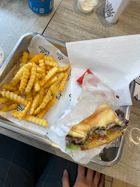 Frite du Restauration rapide ROAR Burger // Smashburger 💥& Flavours❤️‍🔥Paris 14e - n°14