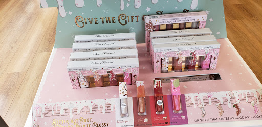 Hair Salon «Ulta Beauty», reviews and photos, 1746 N Federal Hwy, Fort Lauderdale, FL 33305, USA