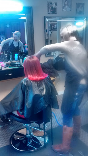 Beauty Salon «Northern Highlights Salon», reviews and photos, 53 Lower Main St W, Johnson, VT 05656, USA