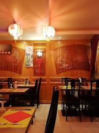 Atmosphère du Restaurant chinois Nouvelle Etoile de Chine à Auxerre - n°4