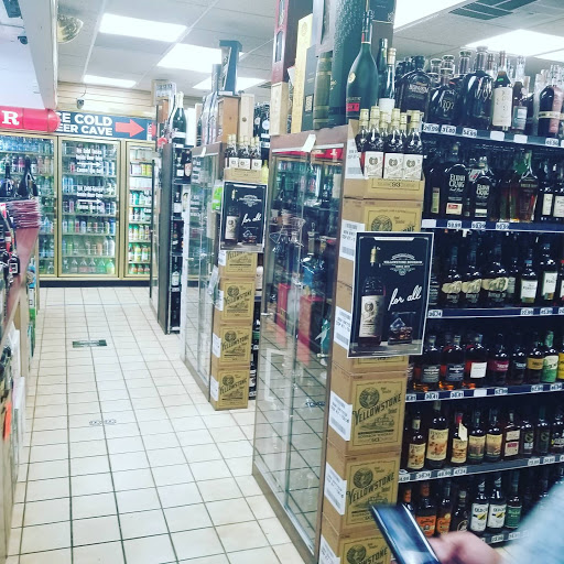 Liquor Store «Brass Mug Liquor», reviews and photos, 19213 Newburgh Rd, Livonia, MI 48152, USA