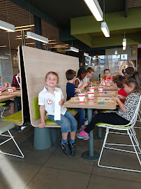 Atmosphère du Restauration rapide McDonald's à Fonsorbes - n°12