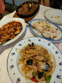 Plats et boissons du Restaurant asiatique La Licorne D Or à Challes-les-Eaux - n°2