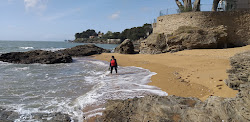 Plage des Grandes Vallees'in fotoğrafı imkanlar alanı