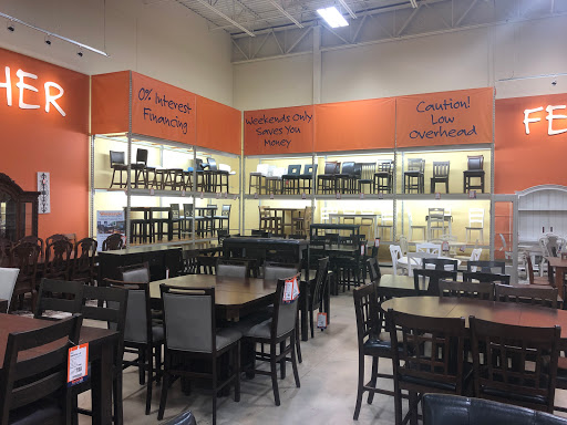 Furniture Store «Weekends Only Furniture & Mattress», reviews and photos, 14205 Manchester Rd, Manchester, MO 63011, USA