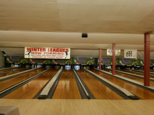 Bowling Alley «Madison Park Family Bowling Center», reviews and photos, 25023 John R Rd, Madison Heights, MI 48071, USA