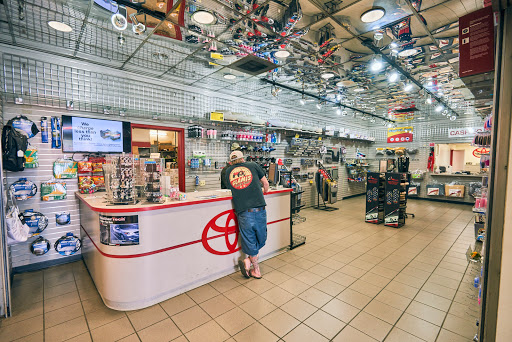 Toyota Dealer «AutoNation Toyota Buena Park», reviews and photos, 6400 Beach Blvd, Buena Park, CA 90621, USA