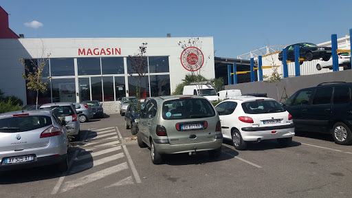 Magasins pour acheter des pièces détachées pour voitures à prix d'usine Toulouse