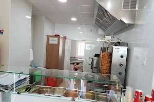 Turkish kebab pizza image