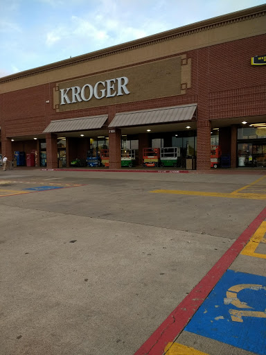Grocery Store «Kroger», reviews and photos, 2109 Harwood Rd, Bedford, TX 76021, USA