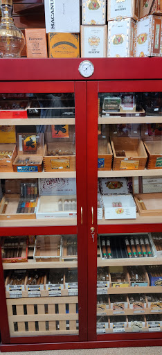 Tobacco Shop «One Stop Smoke Shop», reviews and photos, 3310 Brandon Ave SW, Roanoke, VA 24018, USA