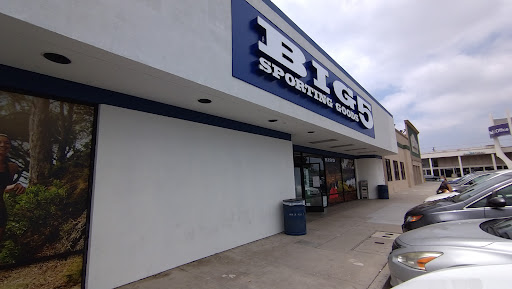 Sporting Goods Store «Big 5 Sporting Goods - Lakewood», reviews and photos, 5247 Lakewood Blvd, Lakewood, CA 90712, USA