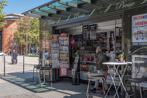 Kiosque à journaux à Toulouse