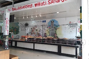 Rumah makan Padang salero Denai image