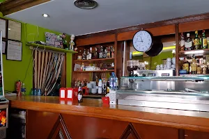 Bar Jazmin "Quinto y Tapa" image