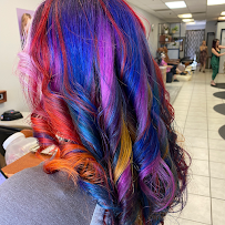 Salon Eric - Elk Grove