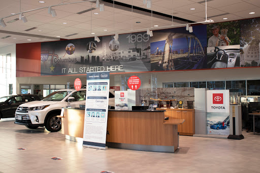Used Car Dealer «Germain Toyota of Columbus», reviews and photos, 5711 Scarborough Blvd, Columbus, OH 43232, USA