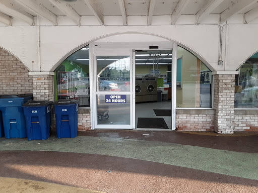 Dry Cleaner «Details Dry Cleaning & Laundry», reviews and photos, 1502 E Lincolnway, Valparaiso, IN 46383, USA