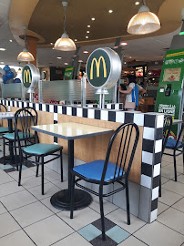 Atmosphère du Restauration rapide McDonald's à Épinay-sur-Seine - n°7