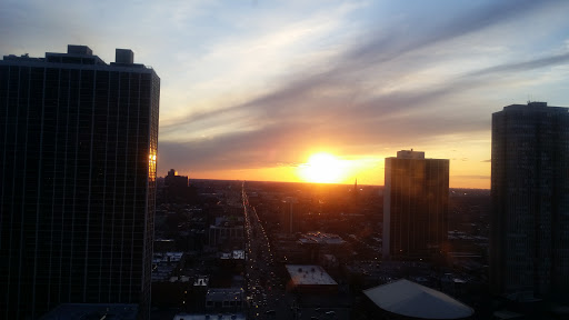 Department Store «Barneys New York, Chicago», reviews and photos, 15 E Oak St, Chicago, IL 60611, USA