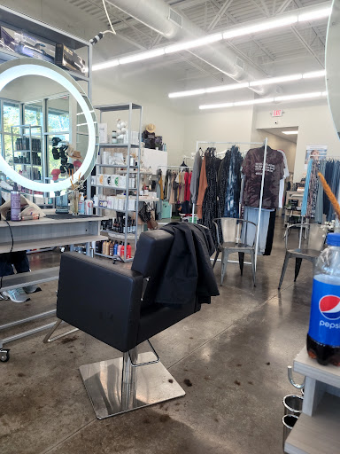 Beauty Salon «ClipZone Salon and Spa», reviews and photos, 1913 C St, Anderson, IN 46016, USA